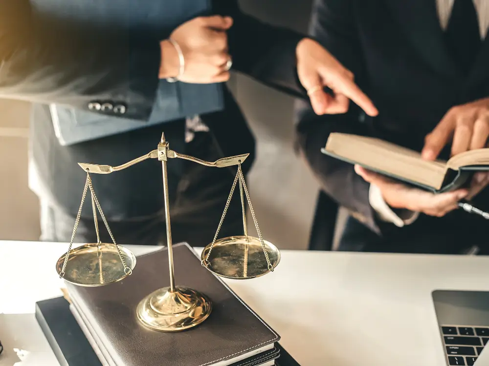 Right Lawyer